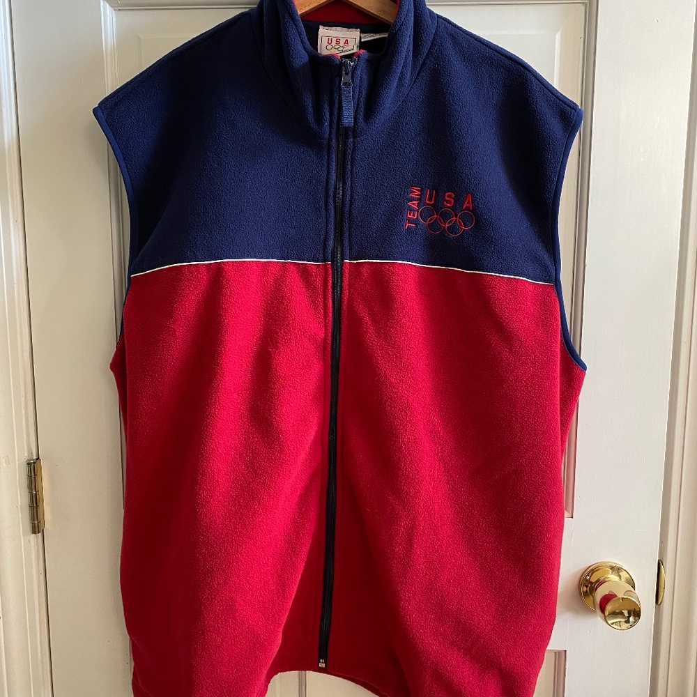 Vintage Team USA fleece vest